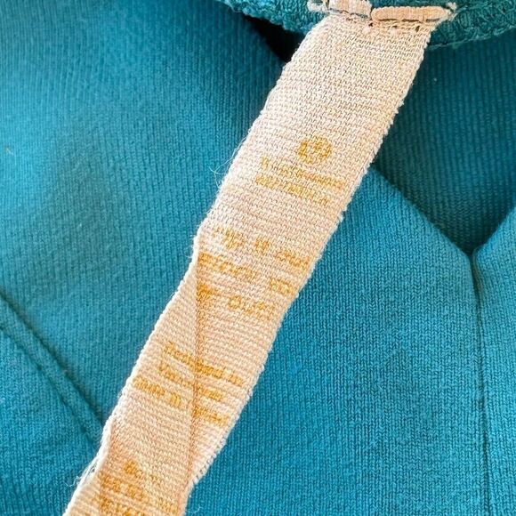 Lululemon Turquoise V-Neck Tank Top size 10 - Picture 6 of 6